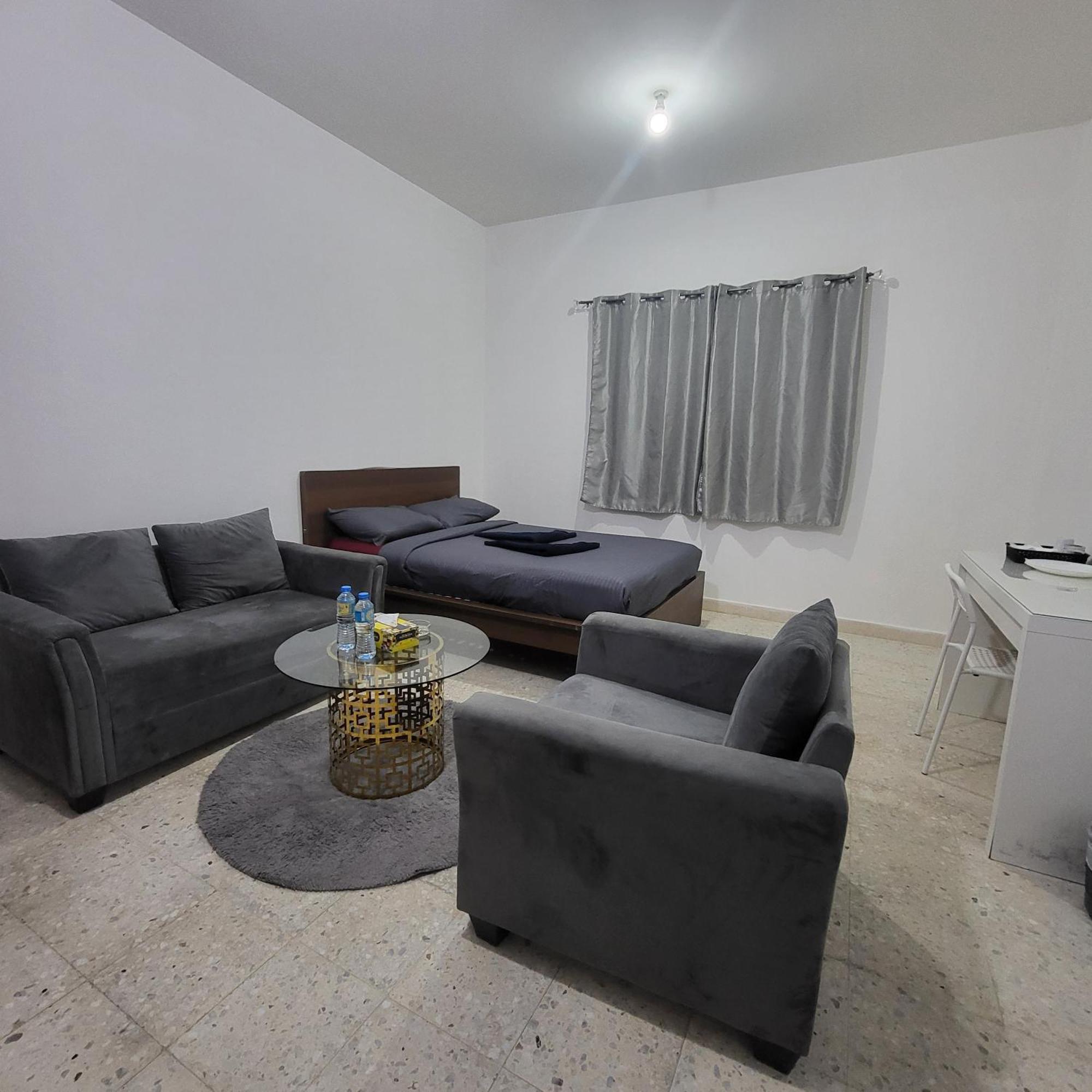 Corniche Full Studio Apartment Abu Dhabi Exterior photo
